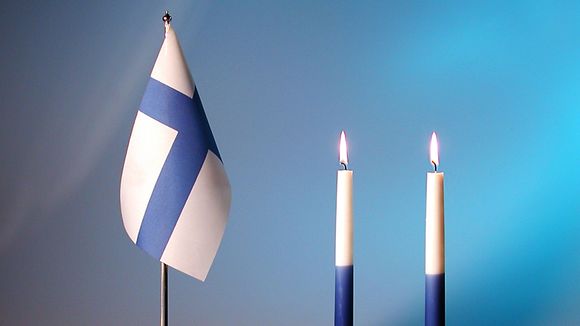 Itsenäisyyspäivän sanajumalanpalvelus kirkossa ilman läsnäolevaa seurakuntaa Itsenäisyyspäivä